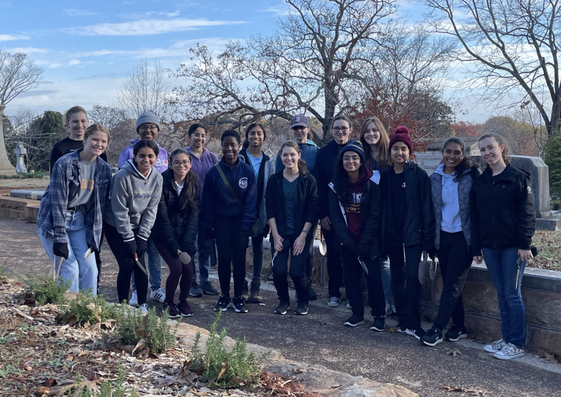 HP students pause for a photo before beginning their beautification project